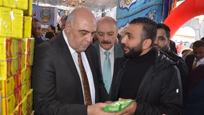 سكرتير عام البحيرة  يفتتح معرض أهلا رمضان بكفر الدوار