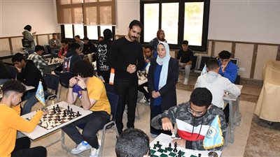 طلاب جامعة الإسماعيلية الجديدة الأهلية يتنافسون في مسابقة الشطرنج