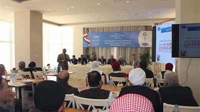  حوار مجتمعي لتقييم الآثار البيئية وتأمين بيئة العمل بمطروح