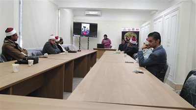 تدريب موسع للقيادات الدينية حول تنظيم الأسرة بقنا