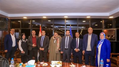 تجارية سوهاج تنظم اجتماعا موسعا لسيدات الأعمال لمناقشة برامج التمكين الاقتصادي للمرأة