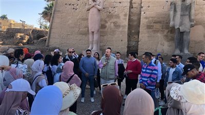 زيارة علمية لطلاب الاثار بالفيوم فى الاقصر واسوان