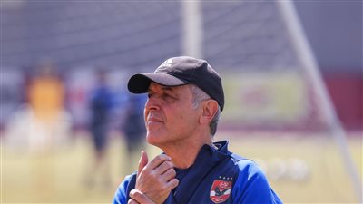 موديست يقود هجوم الأهلي أمام يانج أفريكانز