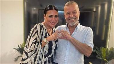 رانيا يوسف وشريف منير يتصدران البوستر الرسمي لمسلسل وبقينا اتنين