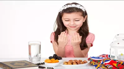 موقف الأطفال من الصيام في رمضان (فيديو)