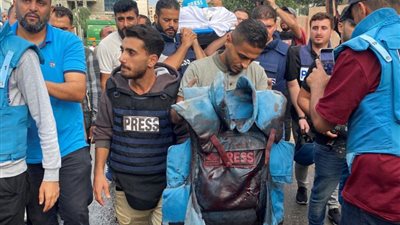 وقعتها 30 مؤسسة.. هل توقف رسالة وكالات الأنباء استهداف الصحفيين بغزة؟
