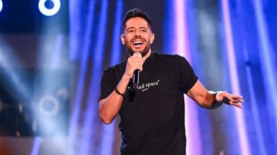 محمد حماقي | لقطات من مسرح حفله في نيويورك.. الليلة