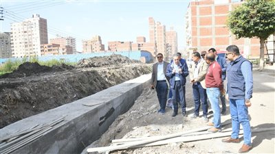 مراعاة المواصفات الفنية المقررة ومعايير الجودة لمشروعات الرصف والتطوير بالغربية