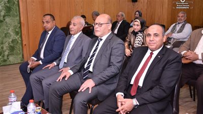 النعماني يشهد مناقشة دكتوراه بقسم طب الأطفال فى مستشفى سوهاج الجامعى