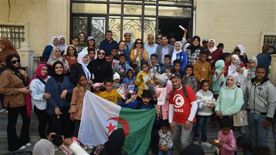 نجوم الفن يشاركون أطفال أورام قنا فرحتهم في 