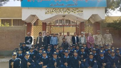 مدير عام تعليم نجع حمادي يستقبل المستشار العسكري بقنا 