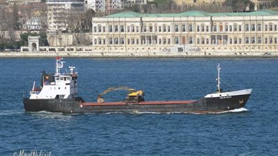 تداول 15 ألف طن و1125 شاحنة بضائع بموانئ البحر الأحمر 