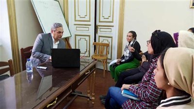 وفد الإسكندرية ينظم دورات مجانية لطلاب الجامعات والمعاهد العليا