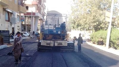 محافظ أسوان يوجه باستكمال الخطة الاستثمارية للرصف 