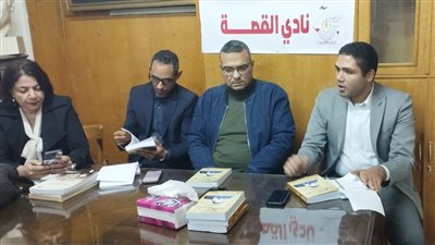 راهب الكلمة .. الحاضر الغائب فى نادى القصة