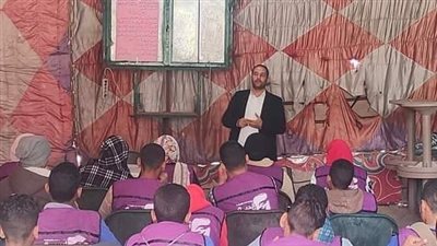 لقاء تعريفي عن الذكاء الاصطناعي بمركز شباب هو بنجع حمادي 