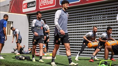 هل يغيب وسام أبو علي عن قمة نهائي كأس مصر بين الأهلي والزمالك؟