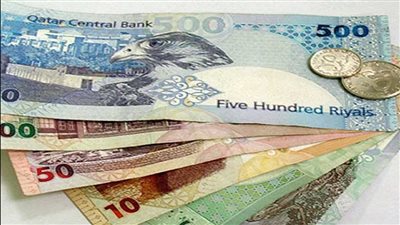 أسعار صرف الريال القطري بالبنوك صباح الإثنين