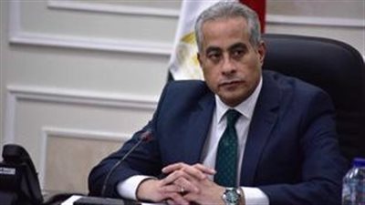 شحاتة يوجه بصرف تعويضات عاجلة لعمال زراعة ضحايا حادث إيتاي البارود