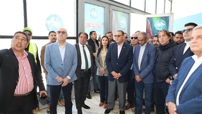 وزير الإسكان ومحافظ الشرقية يتفقدان محطة تنقية مياه شرب العباسة بأبو حماد 