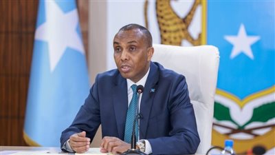 الصومال وبريطانيا يبحثان سبل تعزيز العلاقات الثنائية بمختلف المجالات