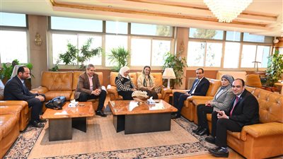جامعة الفيوم تستقبل خبراء القياس والتقويم لإدارة مشروعات تطوير التعليم العالي