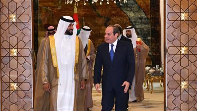 السيسي يستقبل مستشار الأمن الوطني وقائد الحرس الملكي بالبحرين