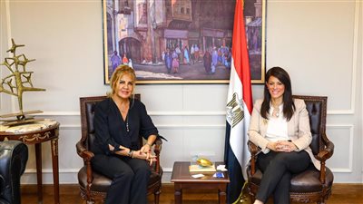 المشاط تلتقي رئيسة الكونفدرالية العامة للمؤسسات الجزائرية لمناقشة فرص التعاون المشترك