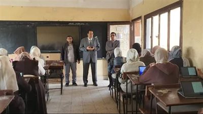 وكيل تعليم الغربية يتابع سير الدراسة بمدارس إدارة شرق طنطا