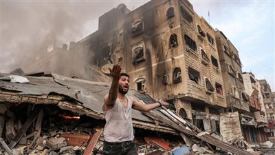السعودية والجزائر تبحثان جهود وقف إطلاق النار وإدخال المساعدات إلى غزة
