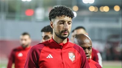 أمير هشام: نسب فرص سفر وسام أبو علي مع الأهلي لا تتخطى 10%