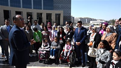 رئيس الوزراء يستقبل مجموعة من الأطفال من ذوي الهمم وأصحاب القدرات الخاصة