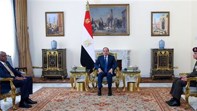 السيسي يبحث مع وزير الدفاع الكيني تطورات الأوضاع الدولية والإقليمية