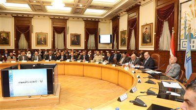  إطلاق اسماء شهداء ورموز الوطن على بعض مدارس وميادين القاهرة