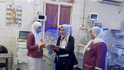 مدير عام الطب العلاجي بأسيوط يجري معايشة لتقييم مستوي الأداء