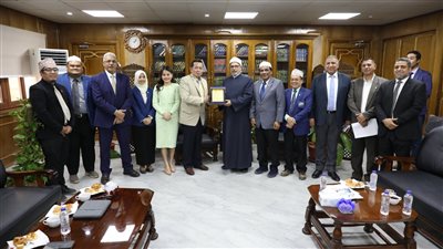 وفد جامعة كروك بتايلاند يشيد بمنهج الأزهر الشريف الوسطي المعتدل