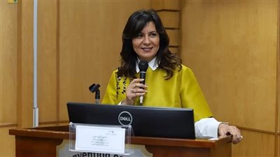  صيدلة الإسكندرية تنظم محاضرة عن 