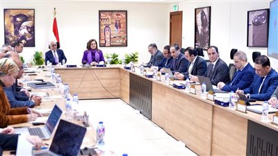 مناقشة ملامح الخطة الاستثمارية لوزارة التربية والتعليم للعام المالي الجديد