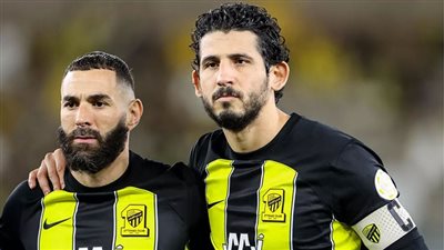 بنزيما وحجازي على رأس تشكيل اتحاد جدة المتوقع أمام الاخدود 