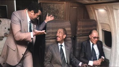 بصاروخ يطلق على طائرته.. كشف أخطر محاولة لاغتيال السادات خلال رحلته لإسرائيل