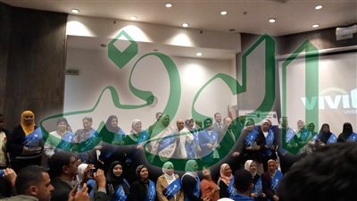 وزير المالية يكرم الأمهات المثاليات العاملين بالوزارة