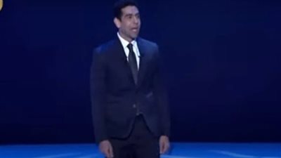 محمد الكيلانى للرئيس السيسى: وقوفى أمامك شرف عظيم (شاهد)