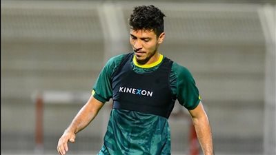 تشكيل الخليج لمباراة الفتح في دوري روشن .. شريف على دكة البدلاء 