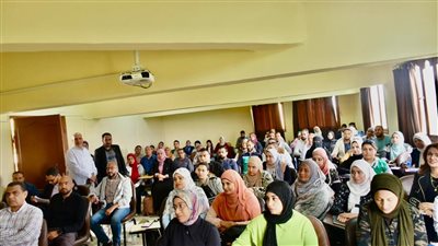 انتظام الدراسة ببرامج الماجستير والدكتوراة المهنية بجامعة الأقصر