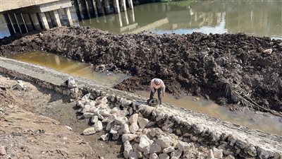 محافظ الغربية يتابع استمرار الأعمال بكورنيش المحلة