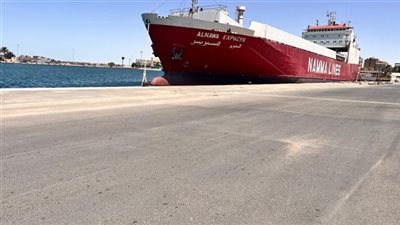 تداول 15 ألف طن و1121 شاحنة بضائع بموانئ البحر الأحمر