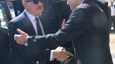 محافظ كفر الشيخ يصل جامعة طنطا للمشاركة في مناقشة الدكتوراه لنائبه