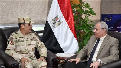 رئيس جامعة قناة السويس يستقبل المستشار العسكري لمحافظة الإسماعيلية