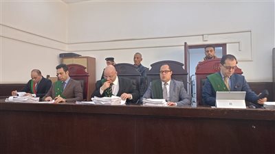 جنايات الفيوم تقرر تأجيل محاكمة المتهمين بقتل سائق توك توك وسرقته 