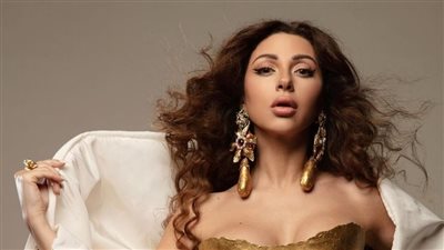 ميريام فارس تقتحم خزانه كاوبوي وتبرز رشاقة قوامها